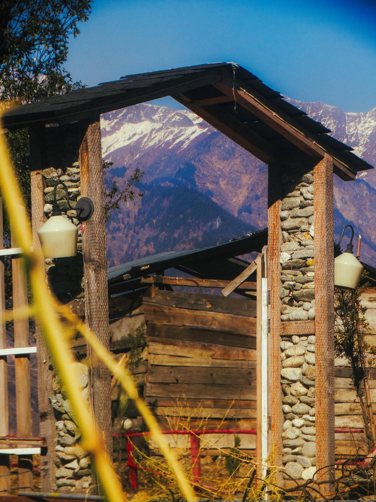 Aperture Log Frame 4